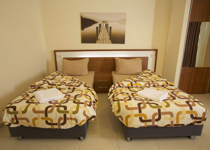Bedroom 3, Lujain Hotel Suites, Salt