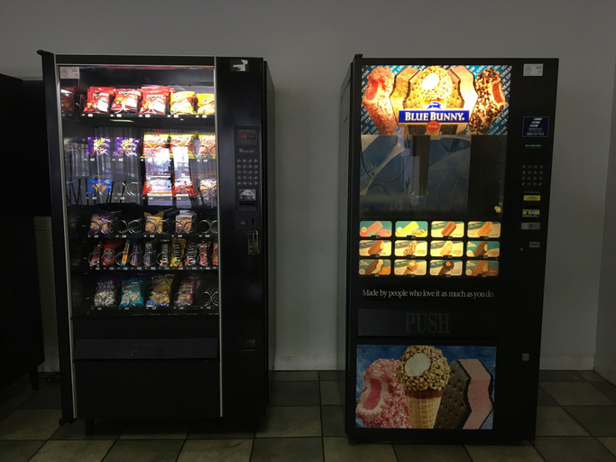 Food & Drinks 5, FairBridge Inn Express Melrose Park, Cook