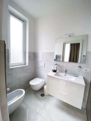 Bathroom 4, Villa Gabriella - Rooms & Breakfast, Napoli