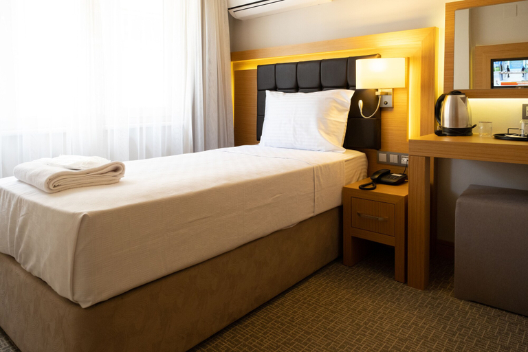 Bedroom 3, LOTUS PARK HOTEL, Yıldırım