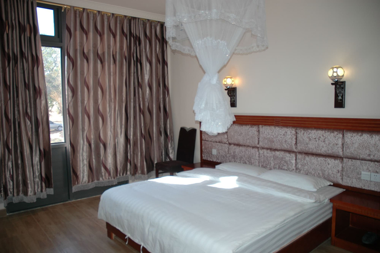 Bedroom, Golden Chopstick Hotel, Livingstone