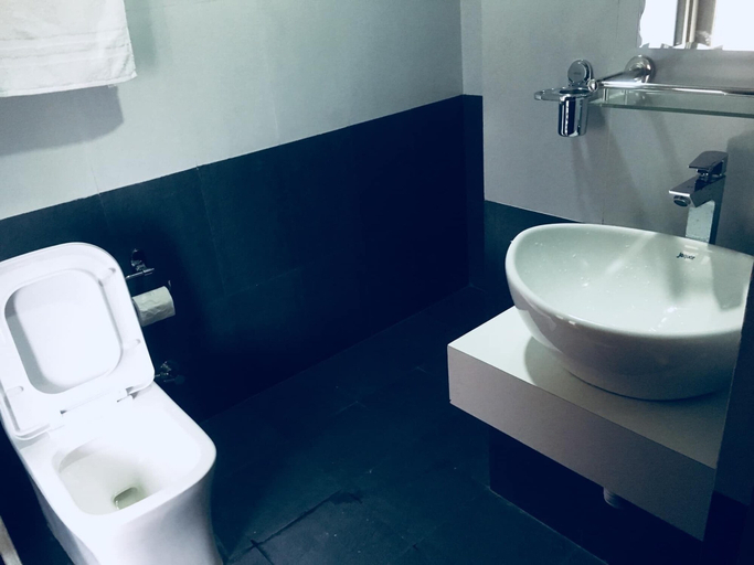 Bathroom 4, Hotel Central Bhaktapur, Bagmati
