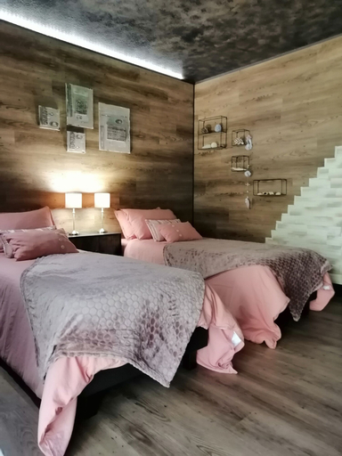 Bedroom 4, Lapausedegout, Lot
