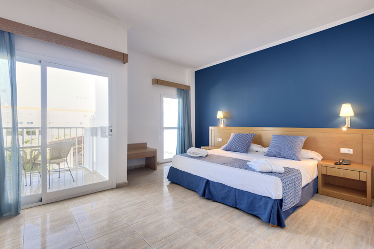 Bedroom 3, Garden Playanatural Hotel & Spa - Adults Only, Huelva