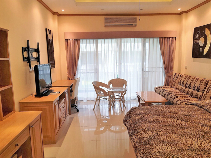 Others 5, Large 1st Floor Studio Condo at Baan Suan Lalana, Pattaya