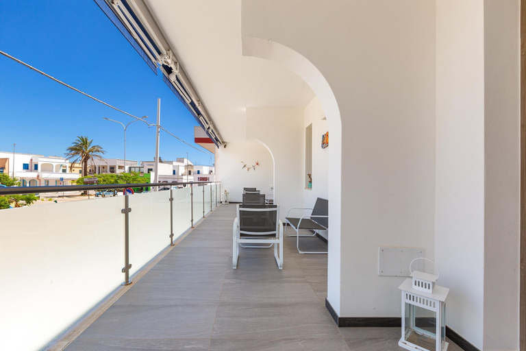 Others 4, 2132 Maresidence - Camere Triple, Lecce