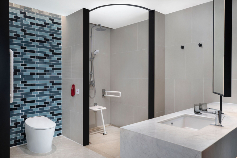 Bathroom 5, Fairfield by Marriott Shenzhen Shenshan Special Cooperation Zone, Shanwei