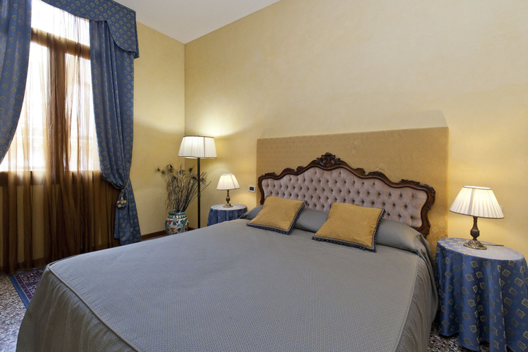 Bedroom 2, Residence Palazzo Odoni, Venezia