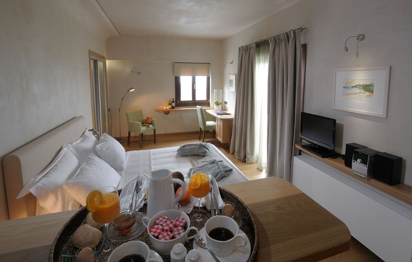 Bedroom 3, Valeni Boutique Hotel & Spa, Thessaly