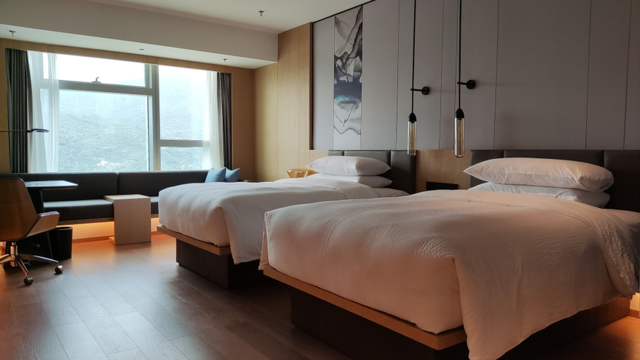 Bedroom 4, Fairfield by Marriott Shenzhen Shenshan Special Cooperation Zone, Shanwei