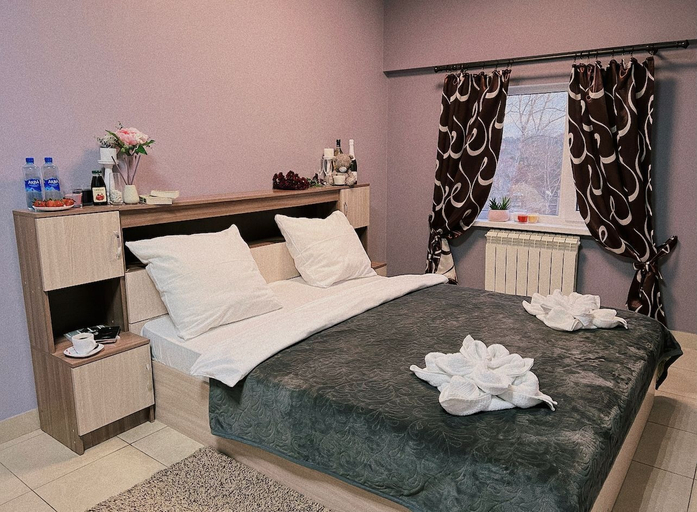Bedroom 4, Hotel Complex Camelot, Lyuberetskiy rayon