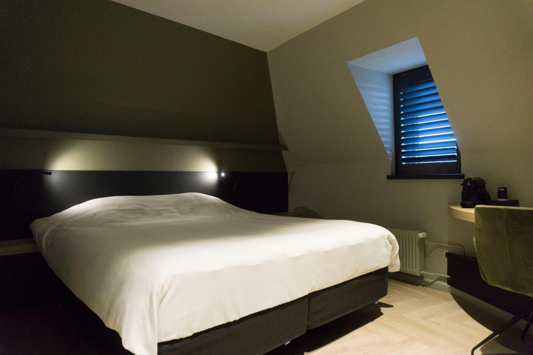 Bedroom 2, Hotel Central Restaurant Sistermans, Roosendaal