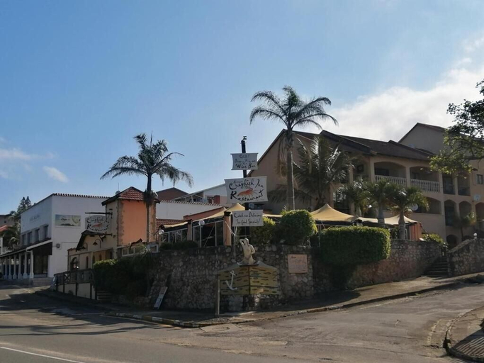 Exterior & Views 2, Crayfish Inn no.5, Ugu