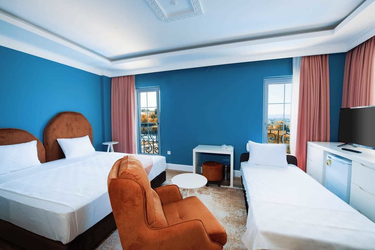 Bedroom 4, Kartepe Camp Hotel, Kartepe