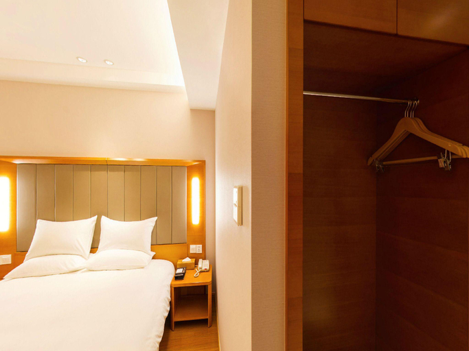 Bedroom 2, JI Hotel Shanghai Railway Station, Shanghai
