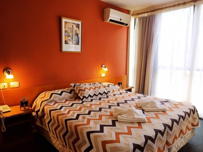 Bedroom, Gran Lourdes Hotel, Punilla