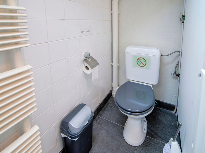 Bathroom 4, Charming Holiday Home in Marcourt With Garden and Terrace, Luxembourg