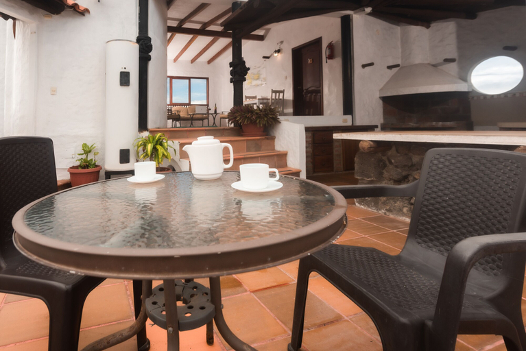 Food & Drinks 4, Hostal North Seymour, Santa Cruz