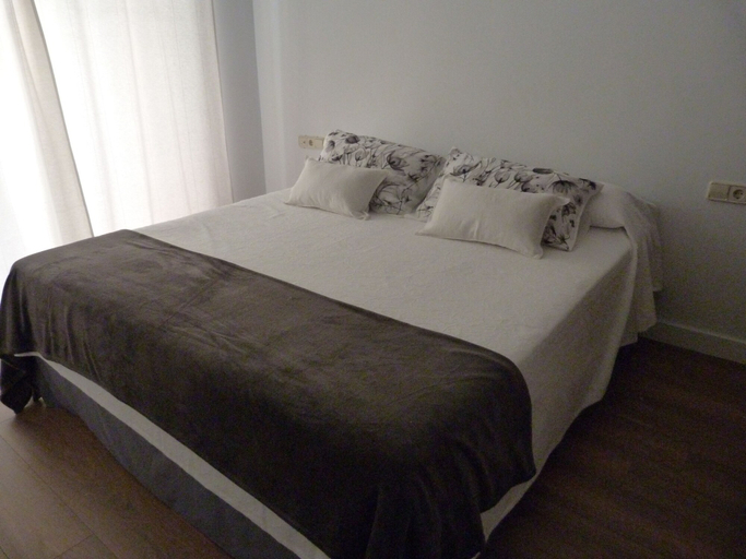 Bedroom 3, DreamsApt Sagasta, Sevilla
