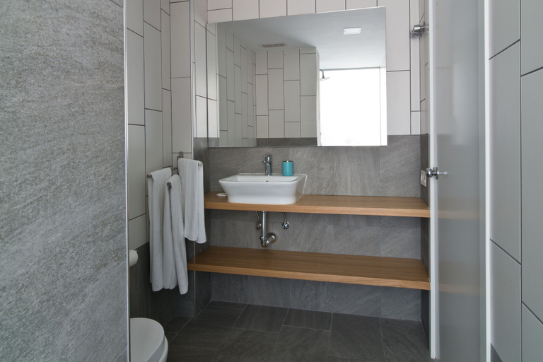 Bathroom 5, Hotel Idafe, Las Palmas
