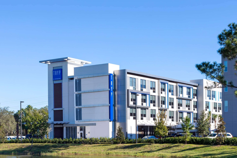 Exterior & Views 2, TRYP by Wyndham Orlando, Orange