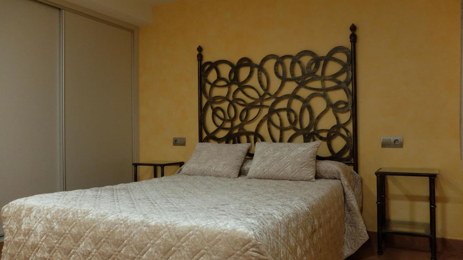 Bedroom 3, Albergue Hotel La Casa del Peregrino, León