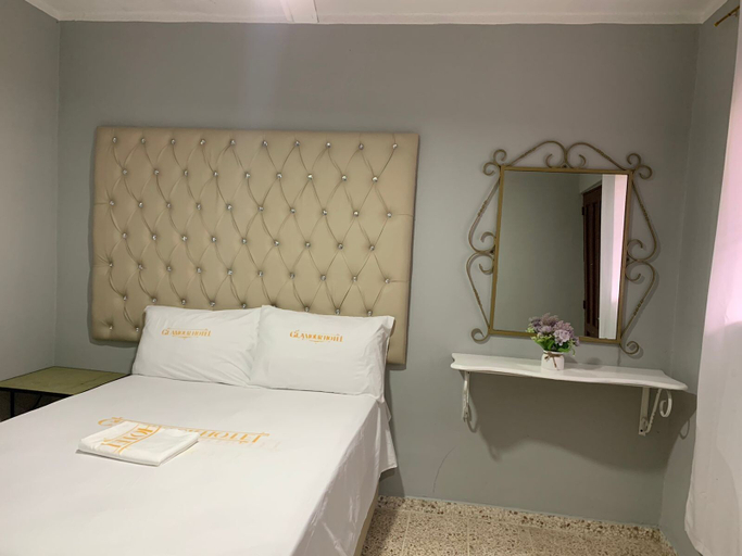 Bedroom 5, Glamour Hotel, La Romana