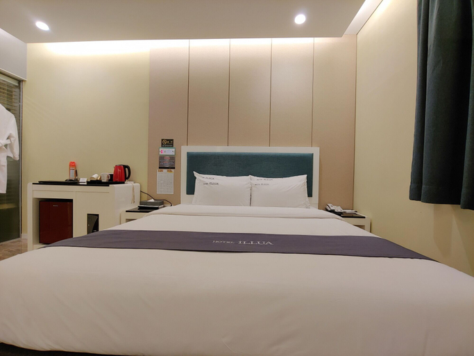 Bedroom 2, Jeju Ilua Hotel, Jeju