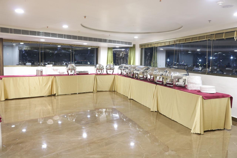 Others 4, Hotel Parkelite, Krishna