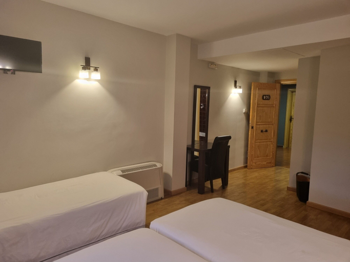 Bedroom 2, Hotel el Tratado, Valladolid