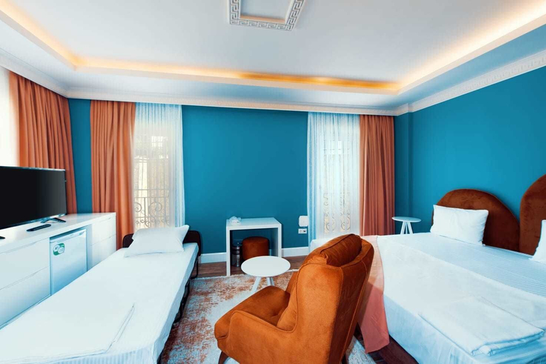 Bedroom 5, Kartepe Camp Hotel, Kartepe
