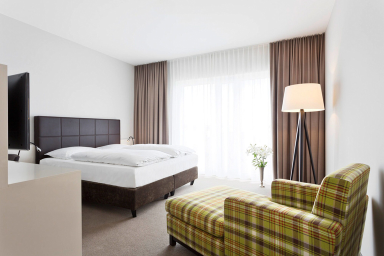 Bedroom 3, Hotel 47°, Konstanz