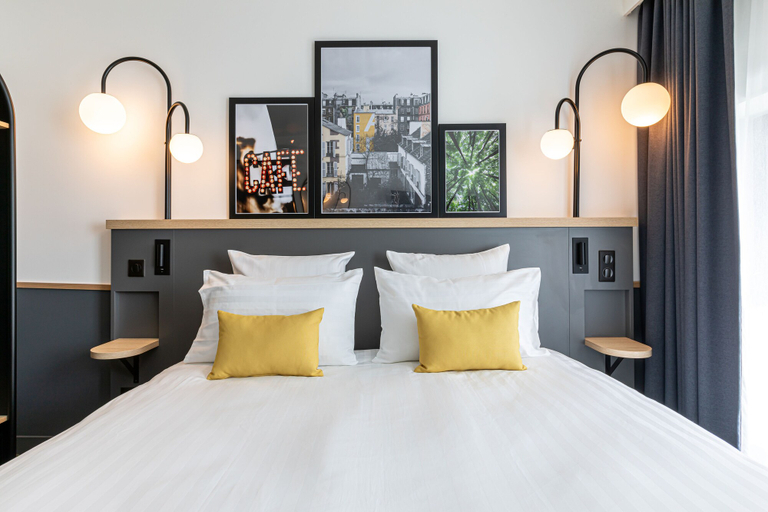 Bedroom 3, Best Western M-Treize Paris Asnieres, Hauts-de-Seine