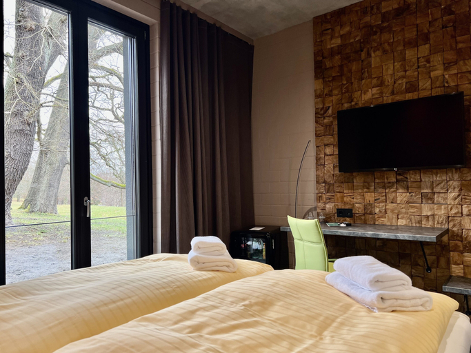 Bedroom 4, Zweirad Hotel Lenne, Schwerin