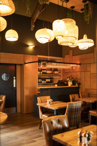 Food & Drinks 5, Hotel Doolin