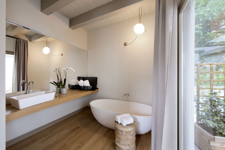 Bedroom 19