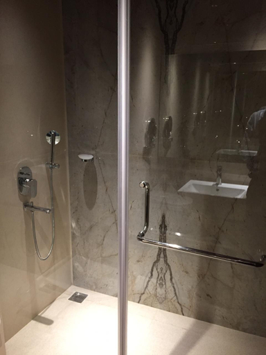 Bathroom, Hotel Bell Elite, South Andaman