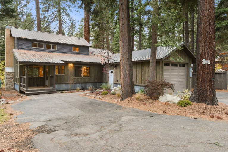 Exterior & Views 2, Brockway Splendor, Placer