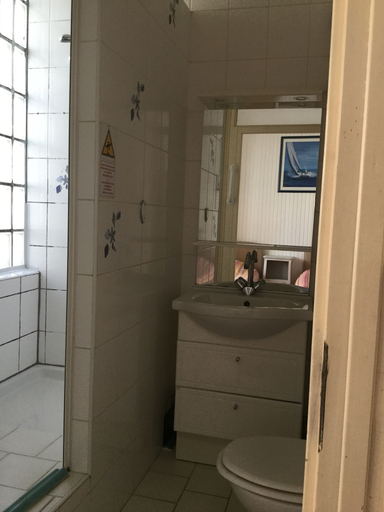 Bathroom 5, Auberge Riva Bella - Hostel, Pas-de-Calais