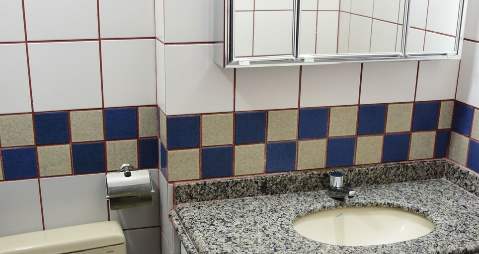Bathroom, Cond Center Caldas Flat Shopping ADTUR, Caldas Novas