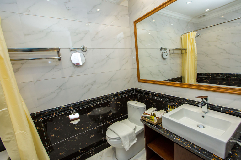 Bathroom 3, Paksong Danngarm Hotel, Paksong