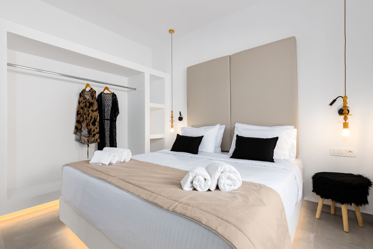 Bedroom 5, SERAPIAS SUITES, South Aegean