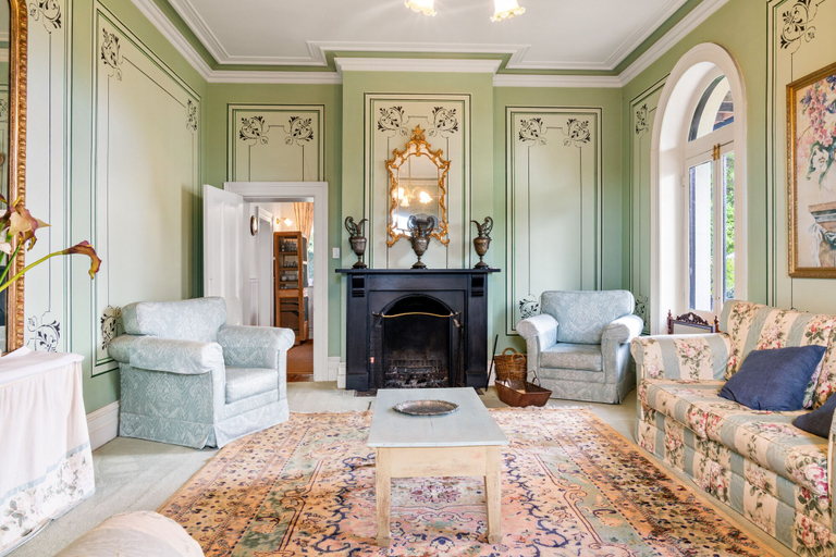 Others 5, Colhurst House, Mount Gambier