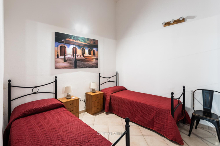 Bedroom 3, Ciuri Ciuri in Noto With 3 Bedrooms and 2 Bathrooms, Syracuse