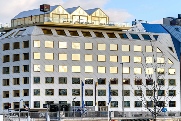Exterior & Views 2, Radisson RED Hotel, Vienna, Wien