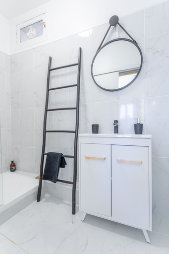 Bathroom 4, La Maison de Famille by MaisonMars, Bouches-du-Rhône