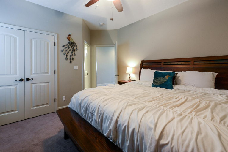 Bedroom 1, The Splendor, Stone