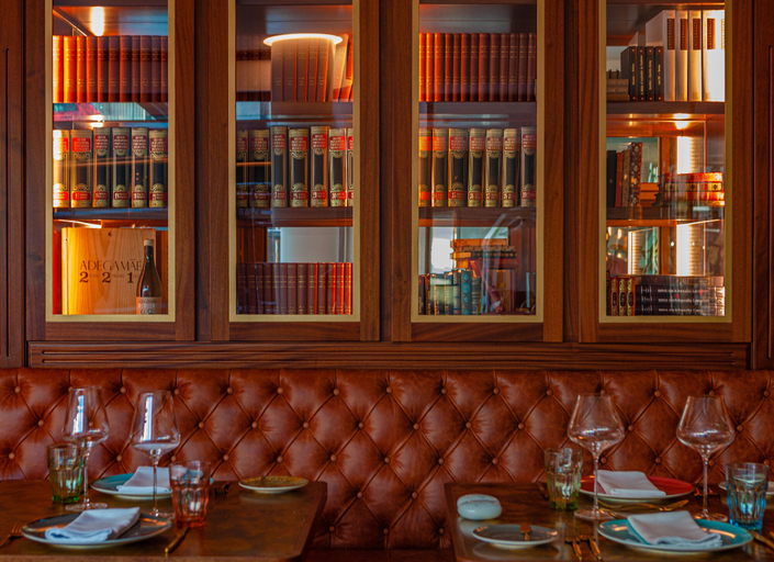 Food & Drinks 5, Wine & Books Lisboa Hotel, Lisbon