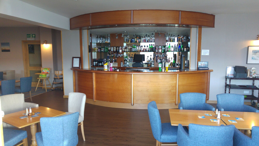 Food & Drinks 5, Park Hotel, Highland