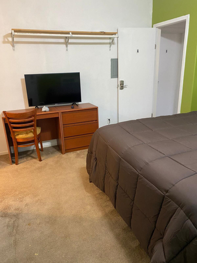 Bedroom 4, 6 Plex Rental, Kenora